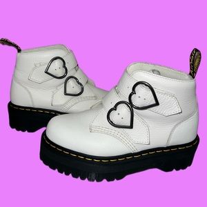 Dr. Marten Devon Heart White Platform Boots sz 7